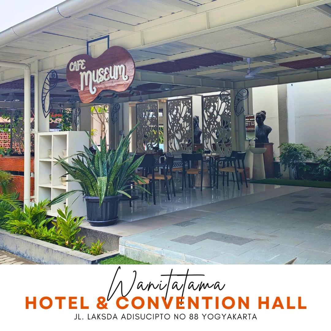 Wanitatama Hotel & Convention Hall Pakualaman Eksteriør billede