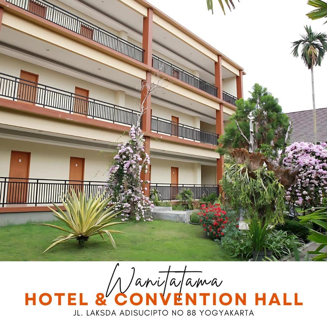 Wanitatama Hotel & Convention Hall Pakualaman Eksteriør billede